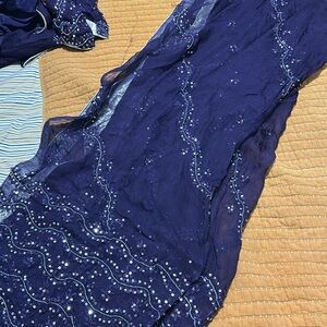 Beautifully embellished Georgette blue 3pc suite L. Custom made. Unbranded.